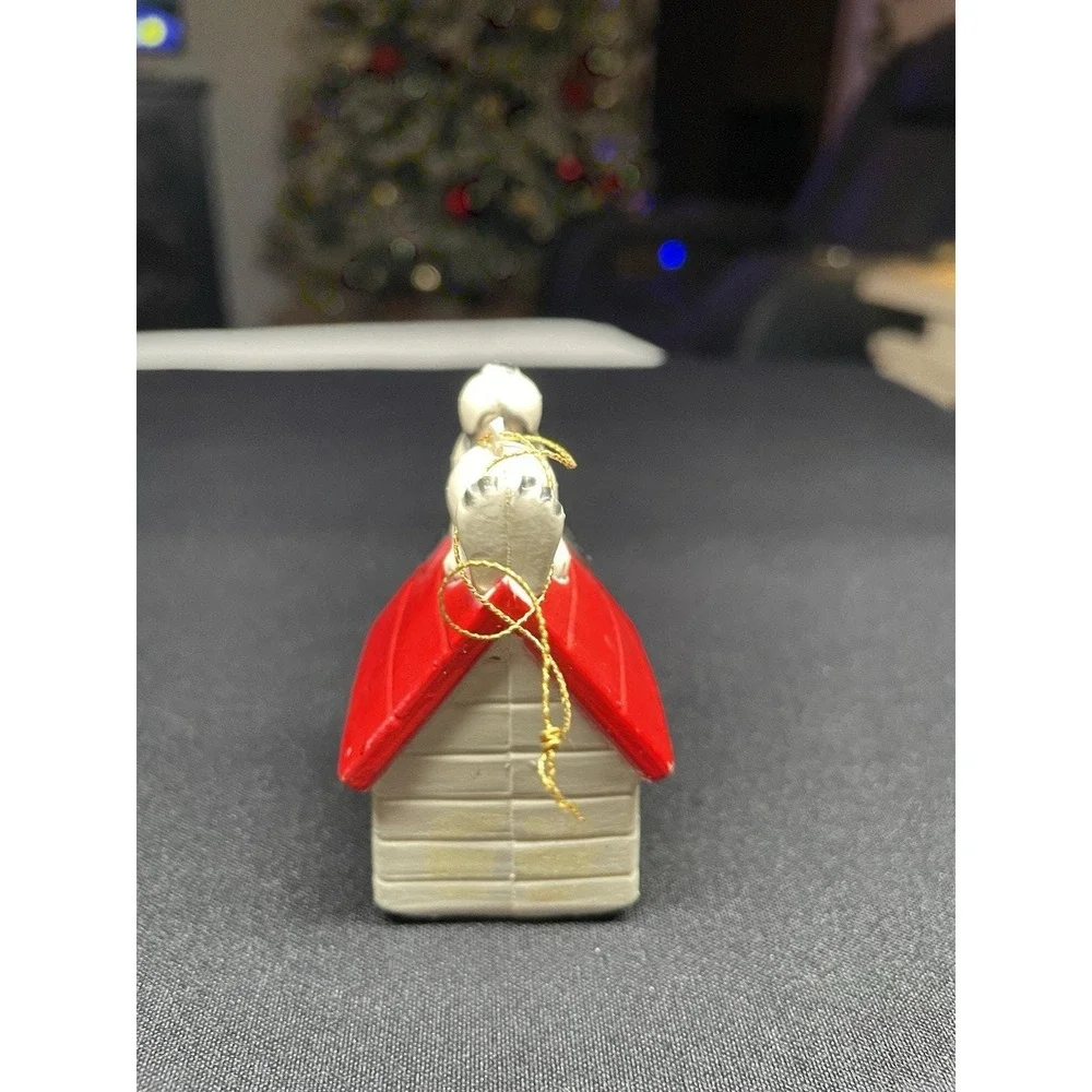 Vintage‎ Snoopy Sleeping on Dog House Ornament . 1958-1966 Plastic Versions Made